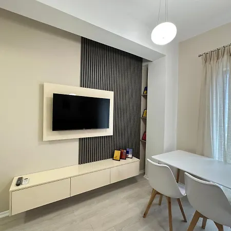 Skyline Panoramic Apartment Tirana Exterior photo