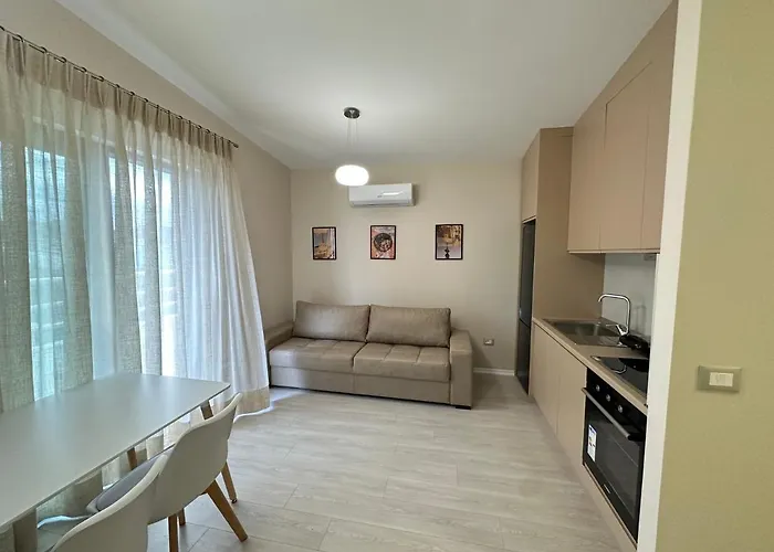 Skyline Panoramic Apartment